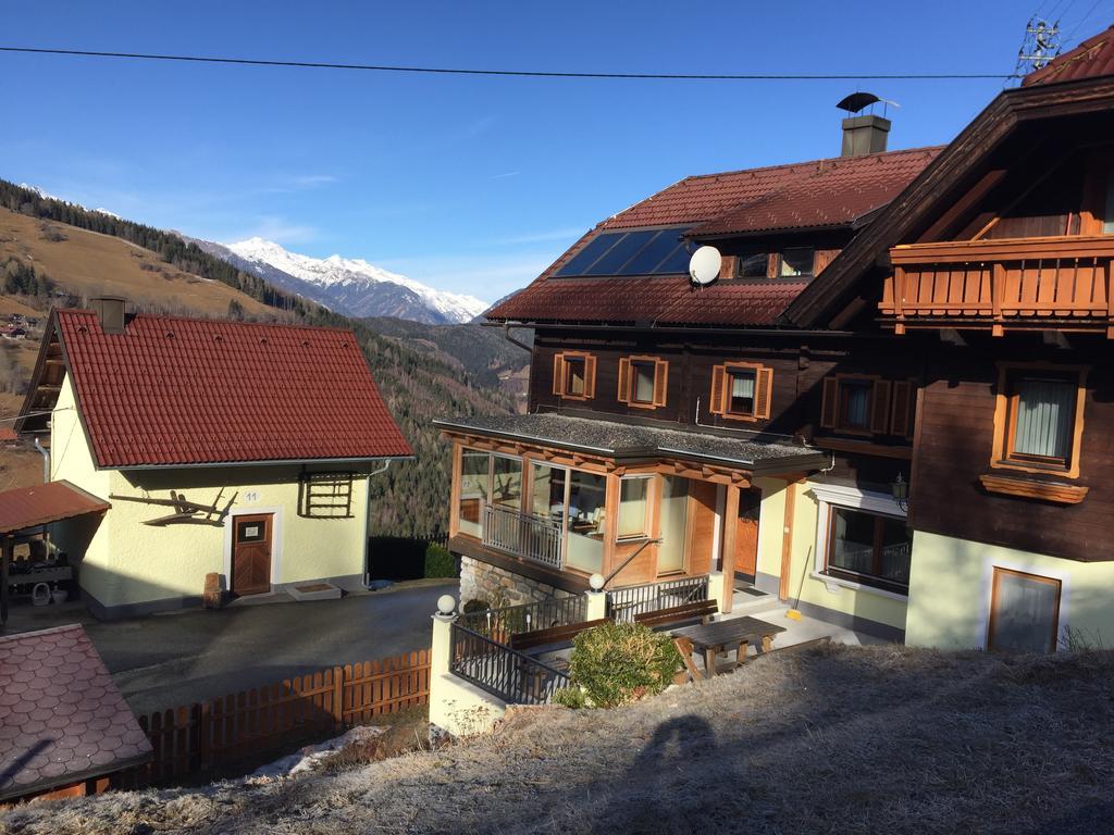 Sportbauernhof - Gasthaus Hochalmblick Krems in Kaernten Exteriör bild