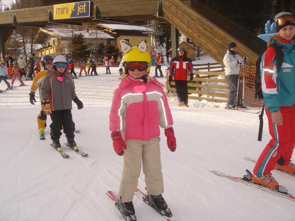 Sportbauernhof - Gasthaus Hochalmblick Krems in Kaernten Exteriör bild